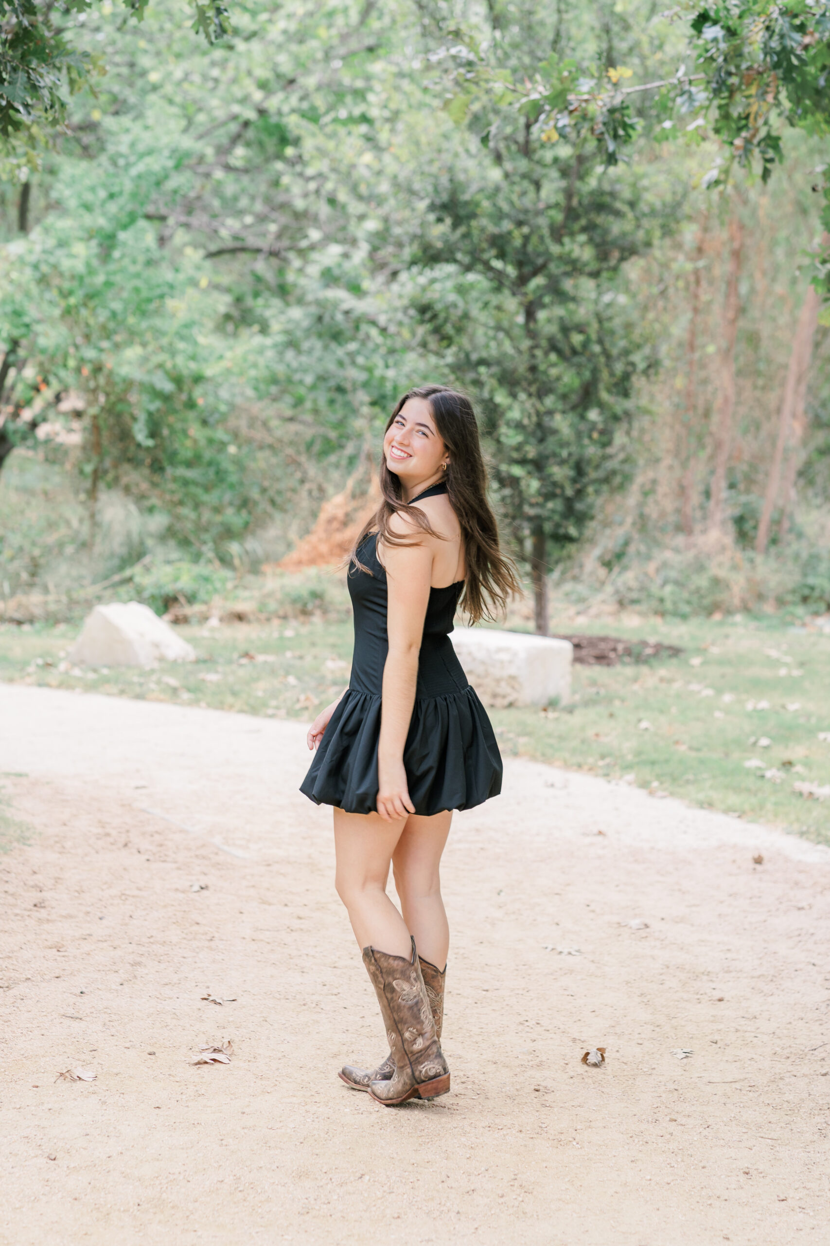 Senior Photos with senior girl at Katherine Fleischer Park | Austin Family Photographer